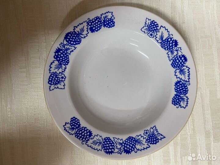 Тарелка десертная, суповая диаметр 20 си