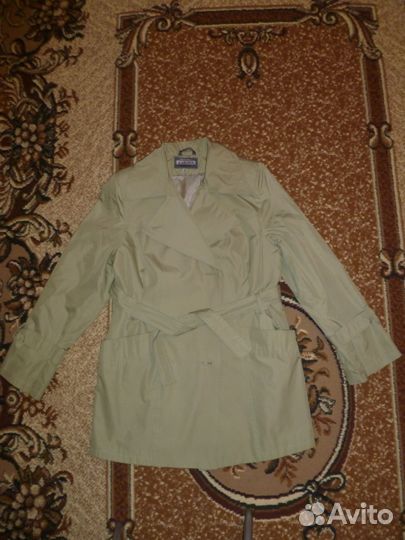 Плащ лёгкий