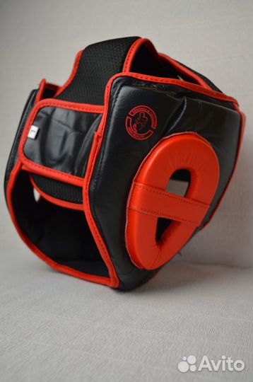 Боксерский шлем