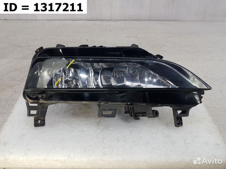 Птф передняя правая Skoda Rapid II 2020 Лифтбек