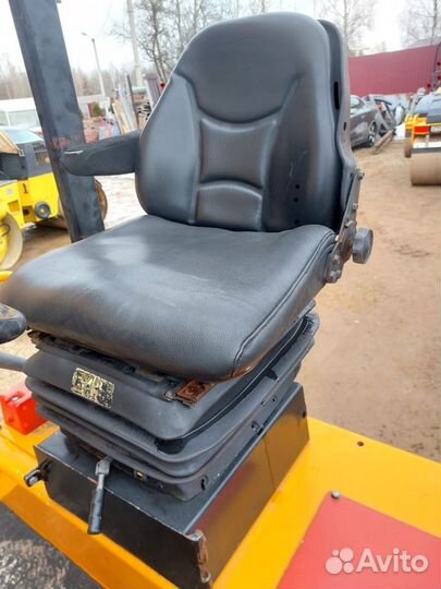 Дорожный каток Dynapac CC122, 2007