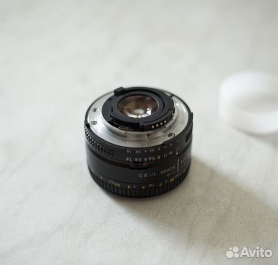 Объектив nikon 50mm 1.8D