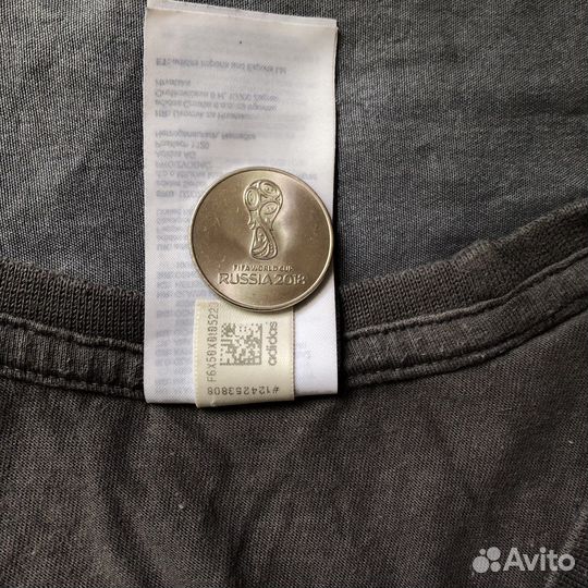 Футболка adidas