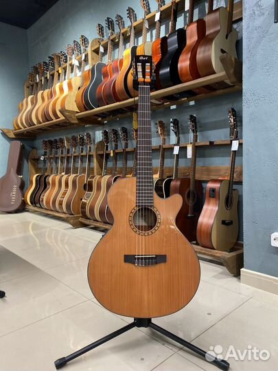 Cort CEC5 Электроклассическая гитара