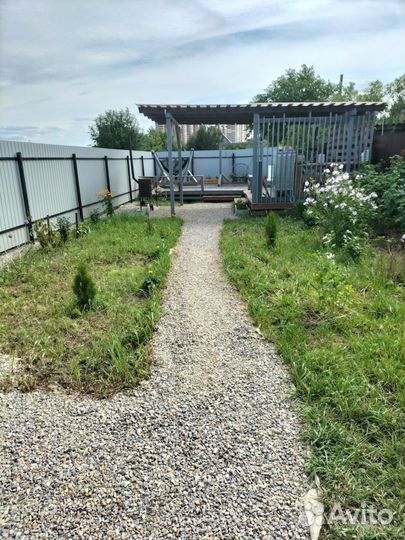 Сдаем беседку с террасой и мангалом, домик с баней