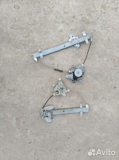 Ручка молдинг стеклоподъёмник Ниссан Альмера G15