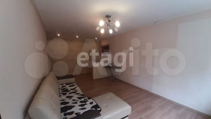 3-к. квартира, 63 м², 1/9 эт.