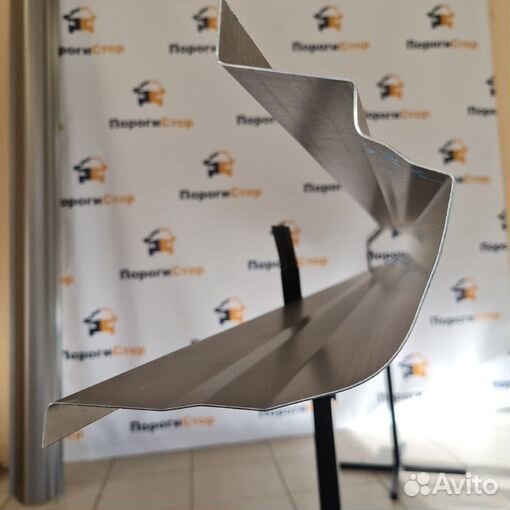 Кузовной порог левый Chevrolet Aveo Т200