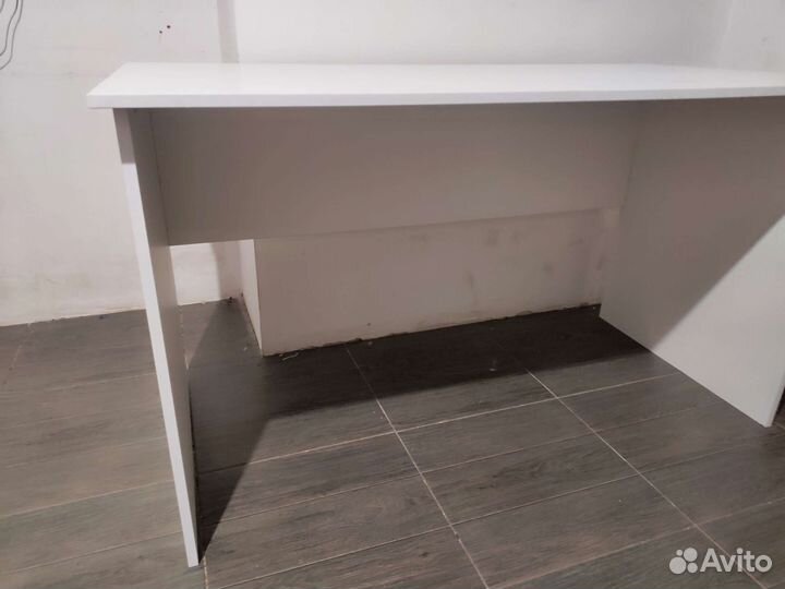 Компьютерный стол письменный стол