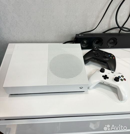 Xbox one s