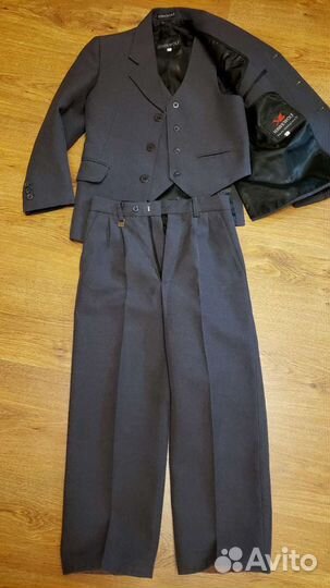 Костюм тройка на мальчика