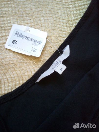 Футболка женская топ с воланами 44 новая Германия