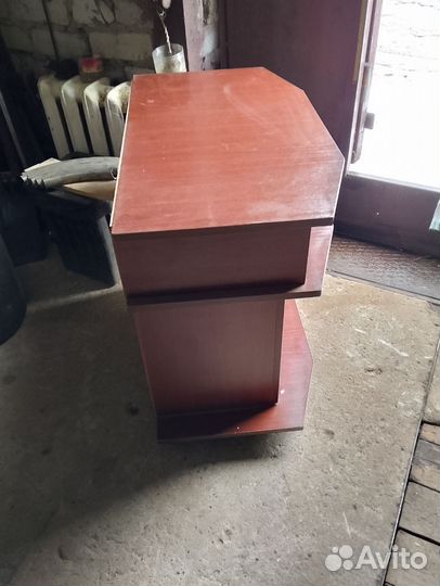 Тумба под телевизор