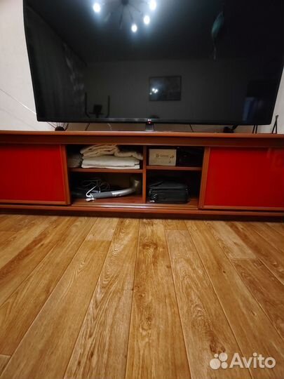 Шкаф, тумба под телевизор