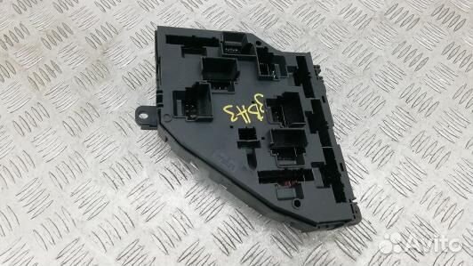 Блок предохранителей BMW 5 F10/F11 (3BA03M101)