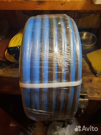 Продам поливочный шланг