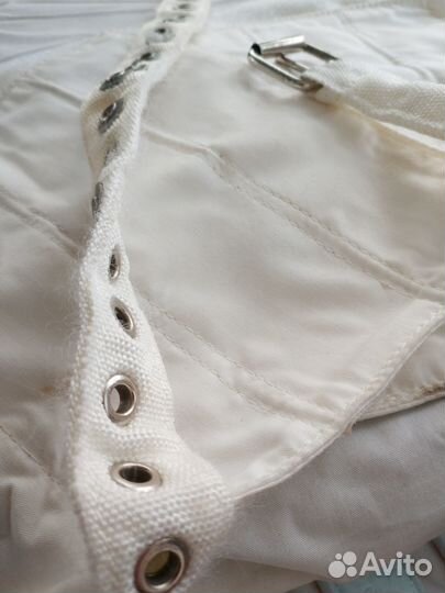 Белый Красивый Бронежилет Визит *Бронеплиты +