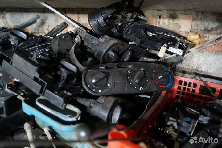 Блок управления отопителем Нива Шевроле