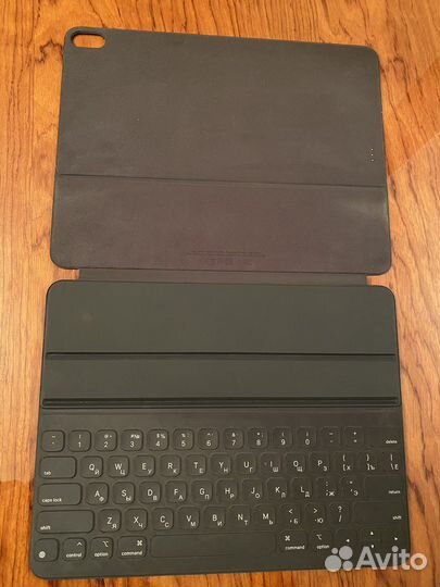 Чехол клавиатура iPad