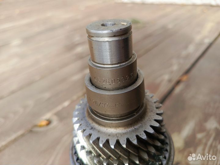 Вторичный вал lancer 1.5 МКПП