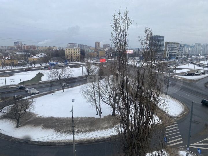 Продам офисное помещение, 306.5 м²