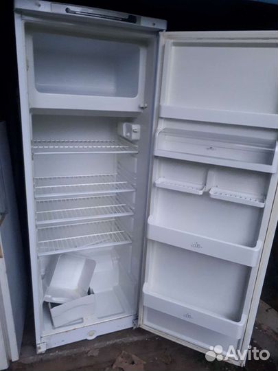 Холодильник бу с доставкой