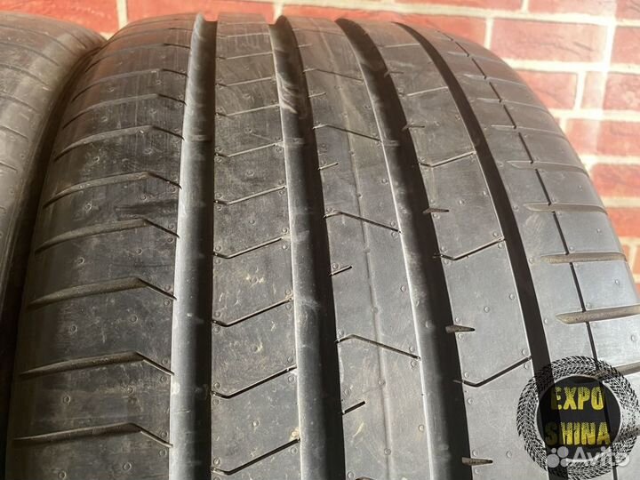 Pirelli P Zero PZ4 305/35 R21 109Y