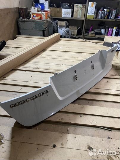 Накладка крышки багажника Ford Mondeo 4 2007-2015