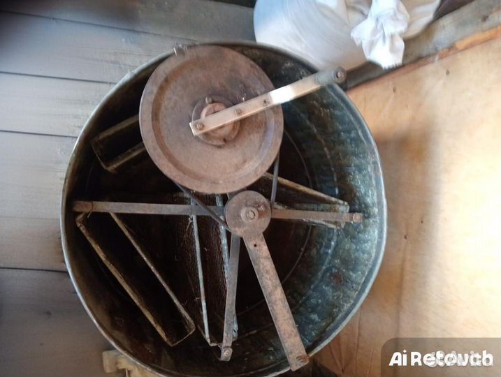 Медогонка 4 рамочная