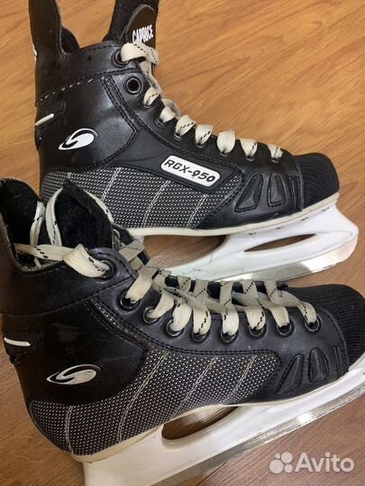 Коньки хоккейные 39 размер