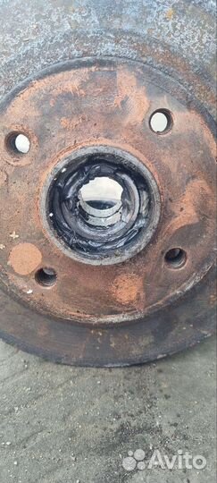 Тормозные диски на Ситроен С4 пикасо