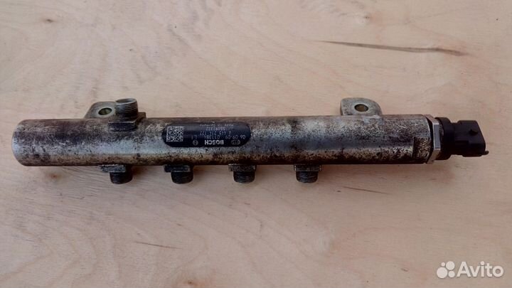 Рампа топливная Z19DTH на Опель Астра Н Зафира Б