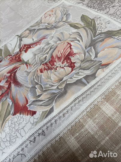 Скатерть и салфетки. Готовый набор из рогожки