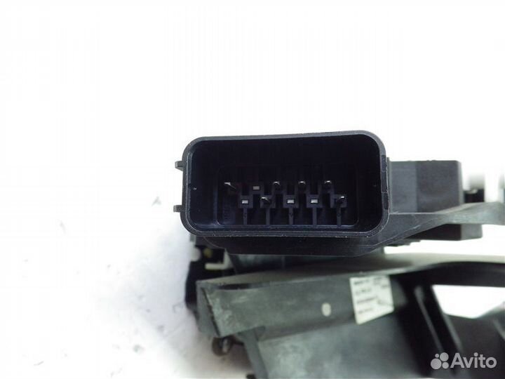 Замок двери передний левый Jaguar Xf CC9 AJ30 2010