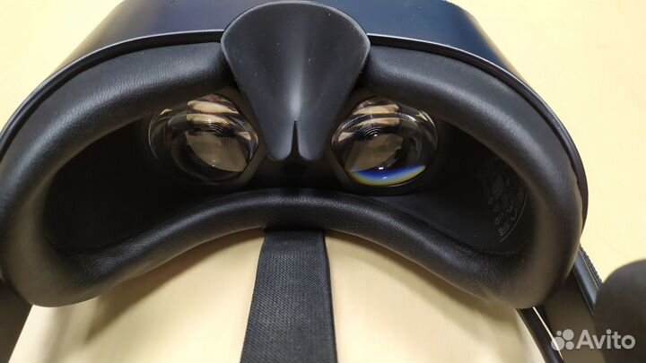 Шлем виртуальной реальности HP Reverb VR 1000 Head