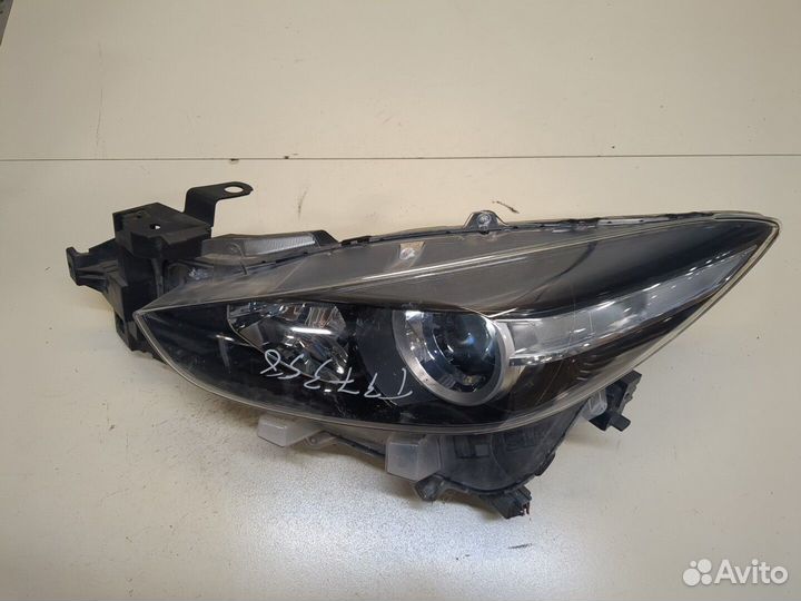 Фара (передняя) Mazda 3 (BM), 2017