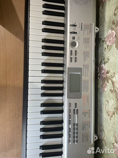 Синтезатор casio lk-120 с автоаккомпанементом