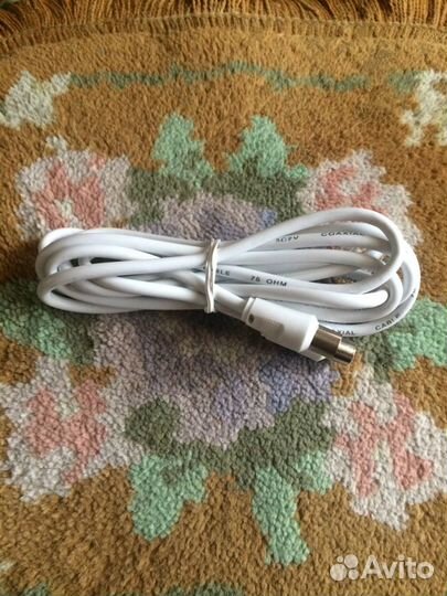 Антенный кабель для телевизора папа-папа 2 м новый