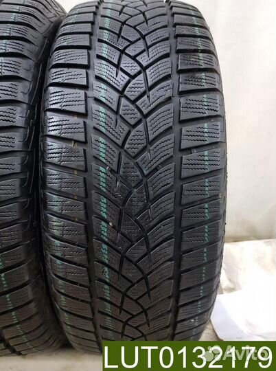 Goodyear UltraGrip Performance Gen-1 215/55 R17 98V