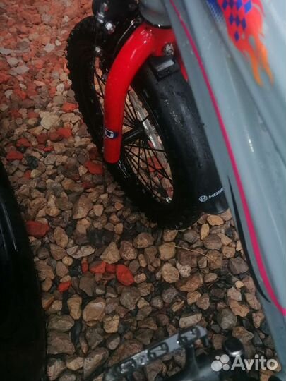 Детский велосипед 16колеса