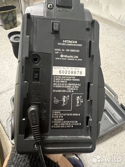 Видеокамера hitachi