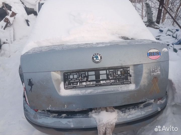 Крышка багажника Skoda Fabia 1 седан