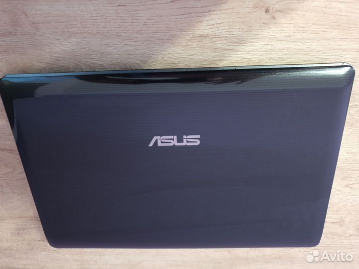 Ноутбук asus A52J