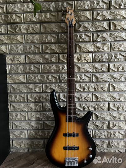 Бас гитара ibanez