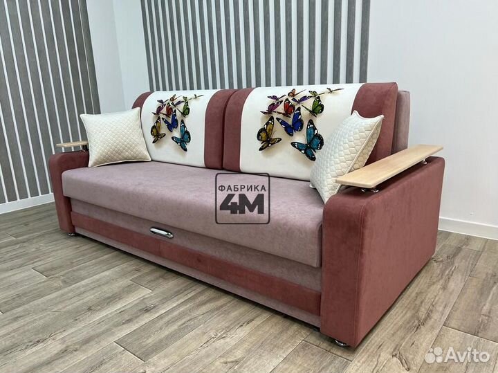 Диван на металлокаркасе для сна 