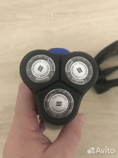 Бритва Philips senso touch series 7000 аккум