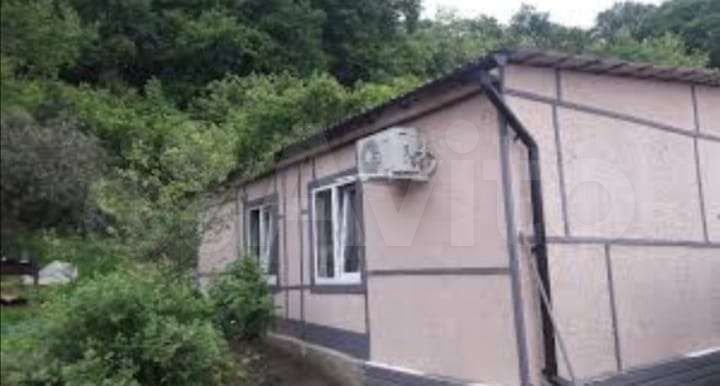 Дом 50 м² на участке 1,5 сот.