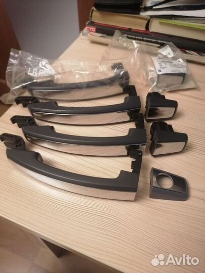 Комплект новых ручек GM