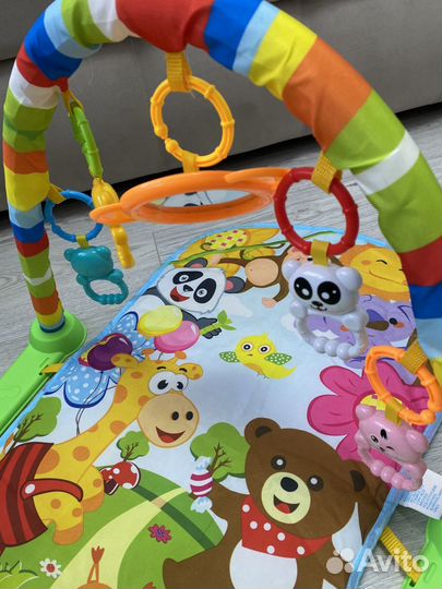 Развивающий коврик