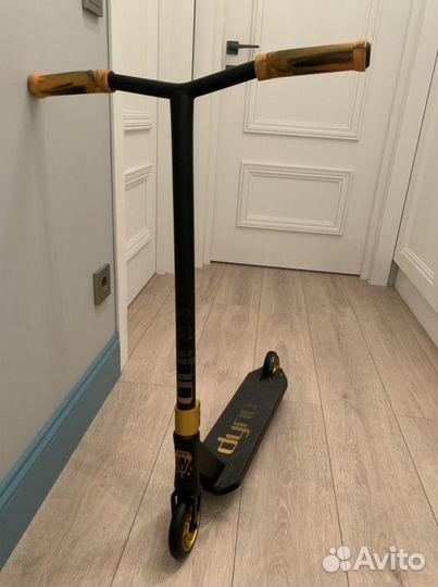 Трюковой самокат